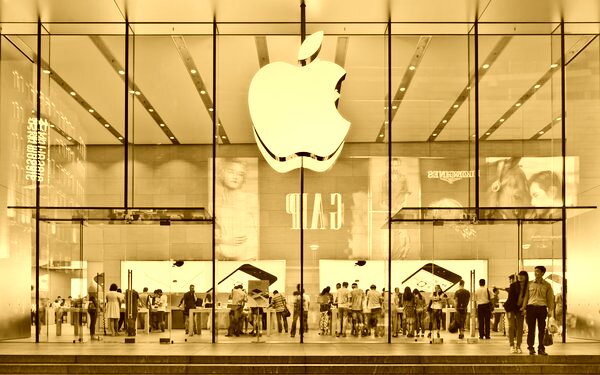 Apple Breaks Own Revenue Barriers – Record-Break Revenue